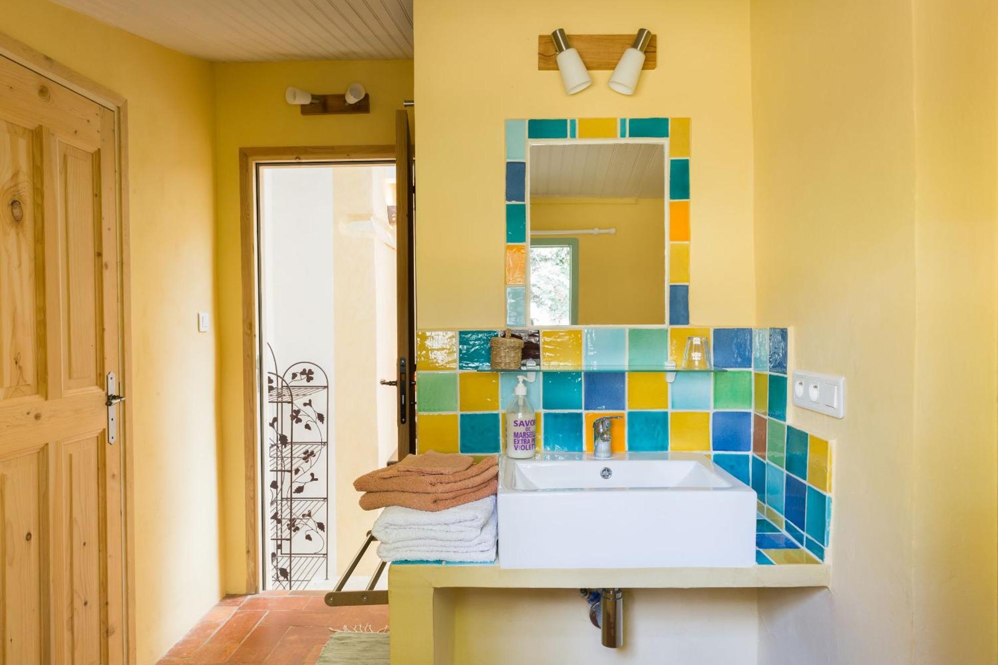 Poterie De Pierroux Roussillon (Vaucluse) Quarto foto